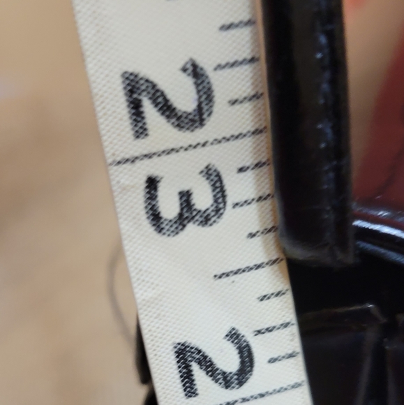 Vtg Julius Resnick JR  Black Vinyl Structured Crossbody Purse - Picture 9 of 9